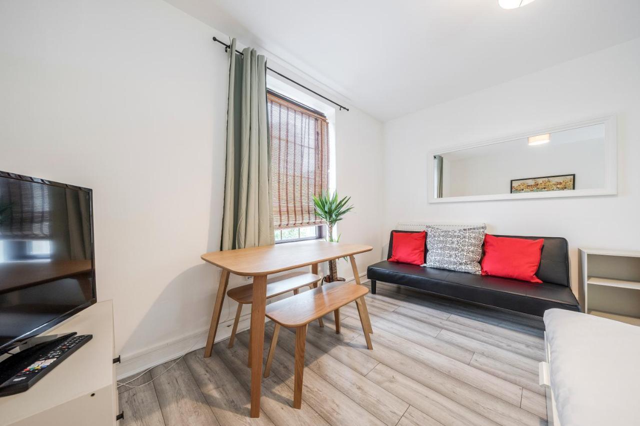 Stylish Shoreditch Stay 런던 외부 사진